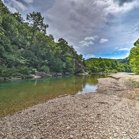 Creekside Hideaway With Fire Pit And Creek Access! Villa Mountain View Exterior photo
